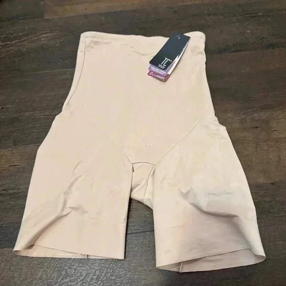 NWT TC Fine Intimates Shape Away Hi-Waist Thigh Slimmer with Back Magic M - Picture 3 of 6